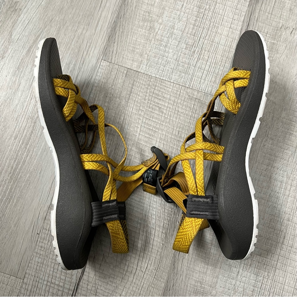 CHACO Z Cloud X/2 Sandal - Women's Mustard and Gray Strappy Size 9 - Picture 7 of 10